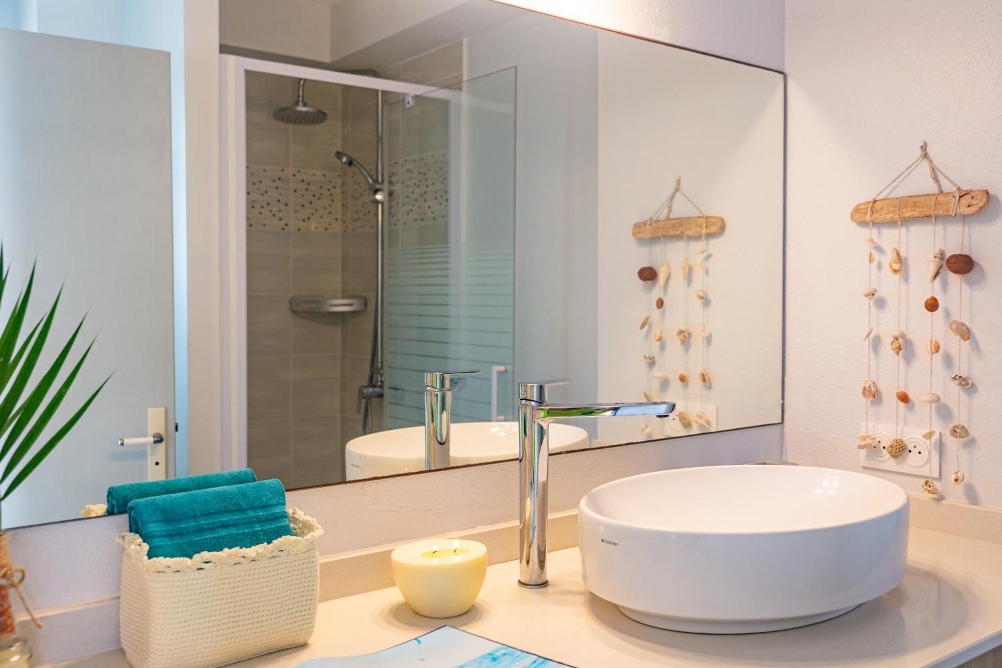 La Perle Fleur D'Epee Apartment Ле Госие Екстериор снимка